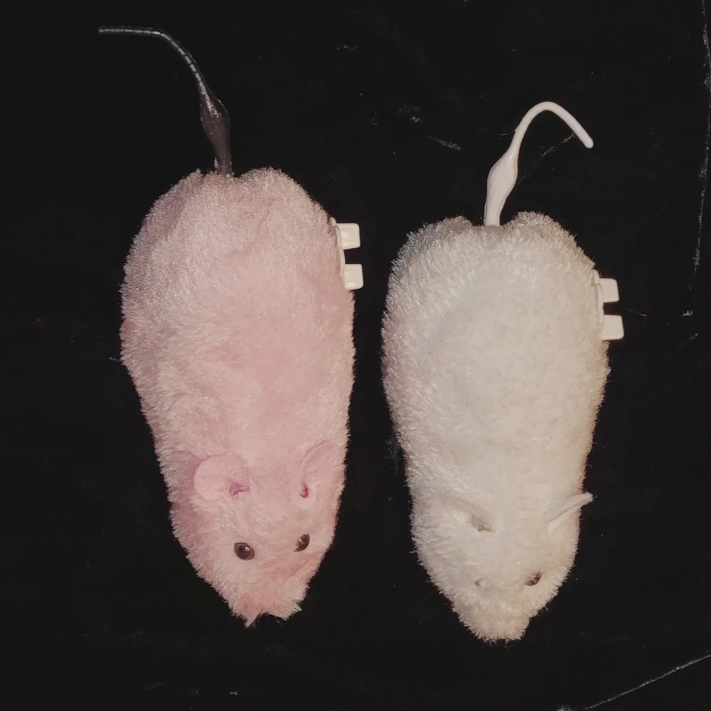 Wind Up Mouse Toy Set for Cats- White and Pink